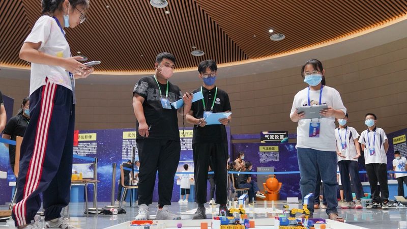 云原生架构入门：从基础概念到实践路线**
